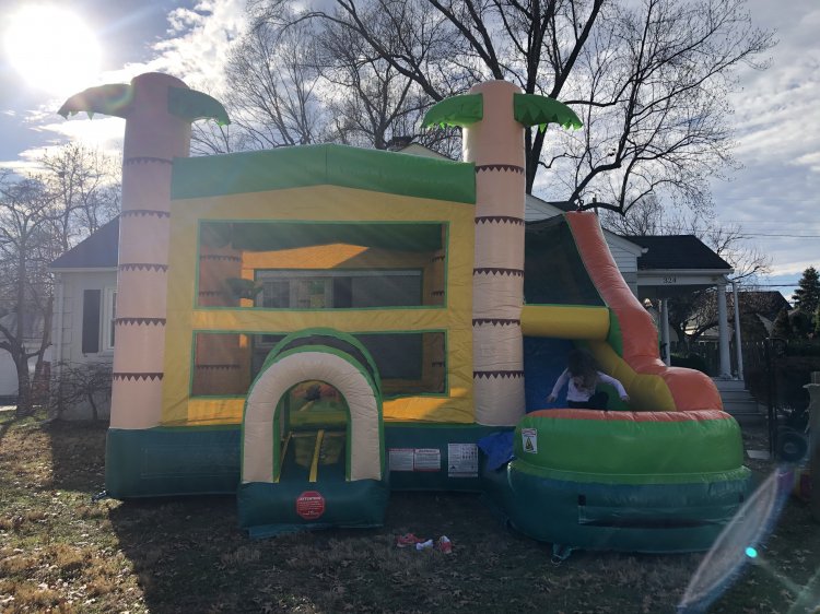 Tropical Wet / Dry Bounce House and Slide